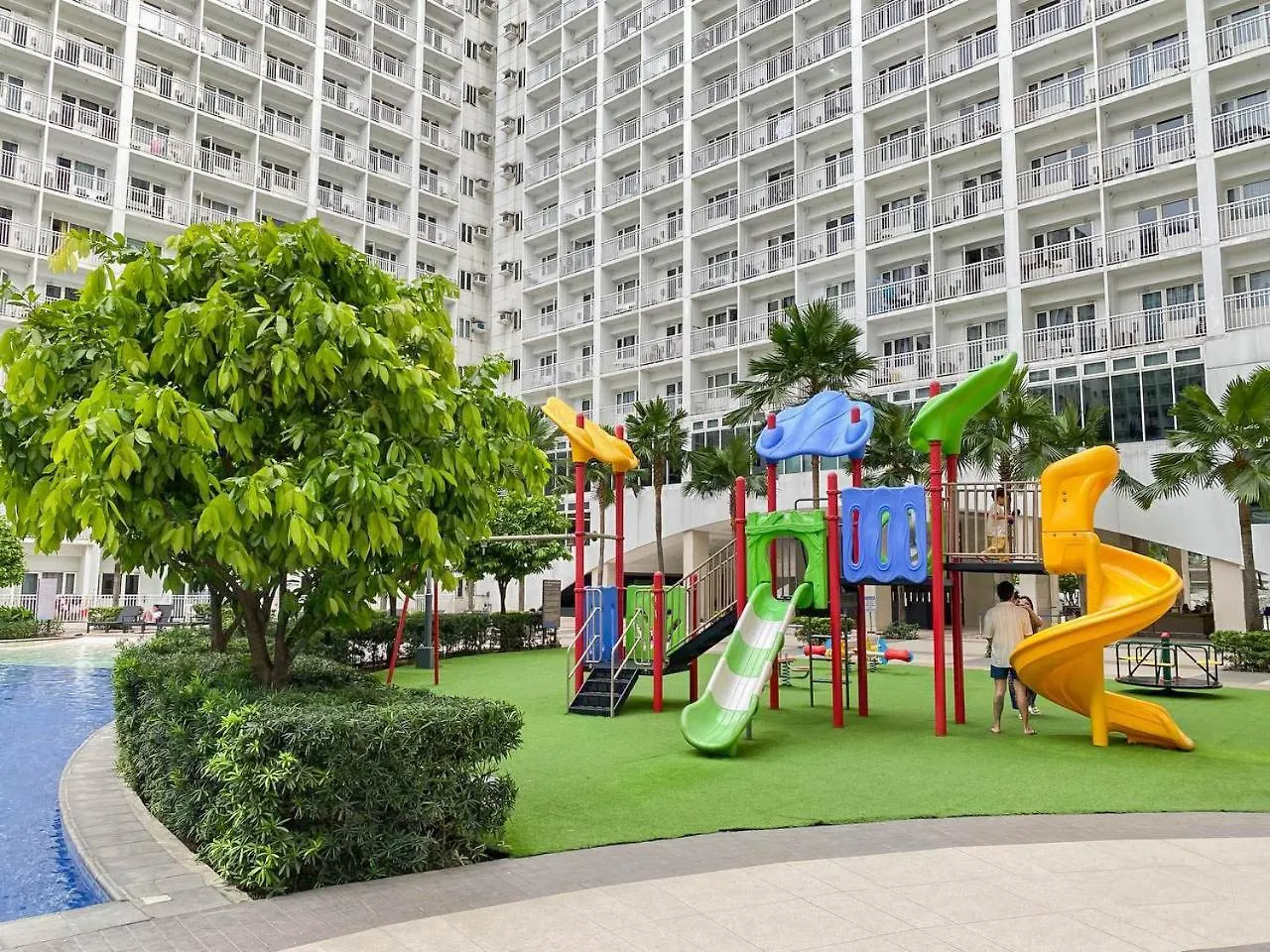 Unistay Shore 1 Residences A322 Манила