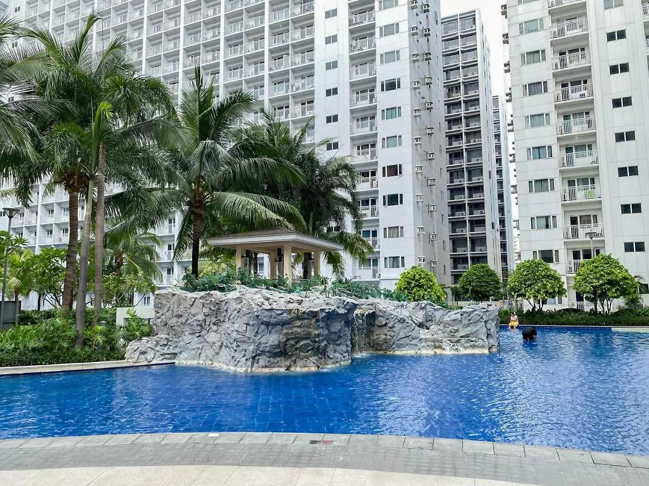 Unistay Shore 1 Residences A322 Манила Филиппины