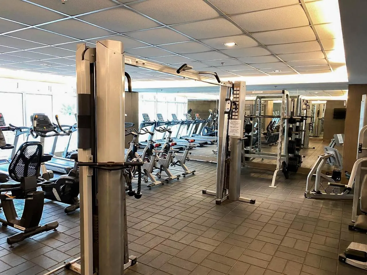 Unistay Shore 1 Residences A322 Манила