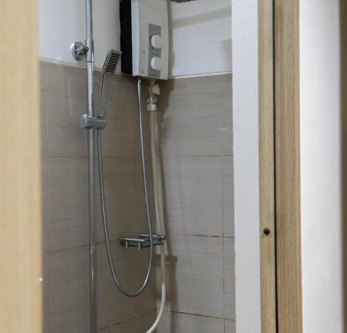 Unistay Shore 1 Residences A322 Manila 4*,  Philippines