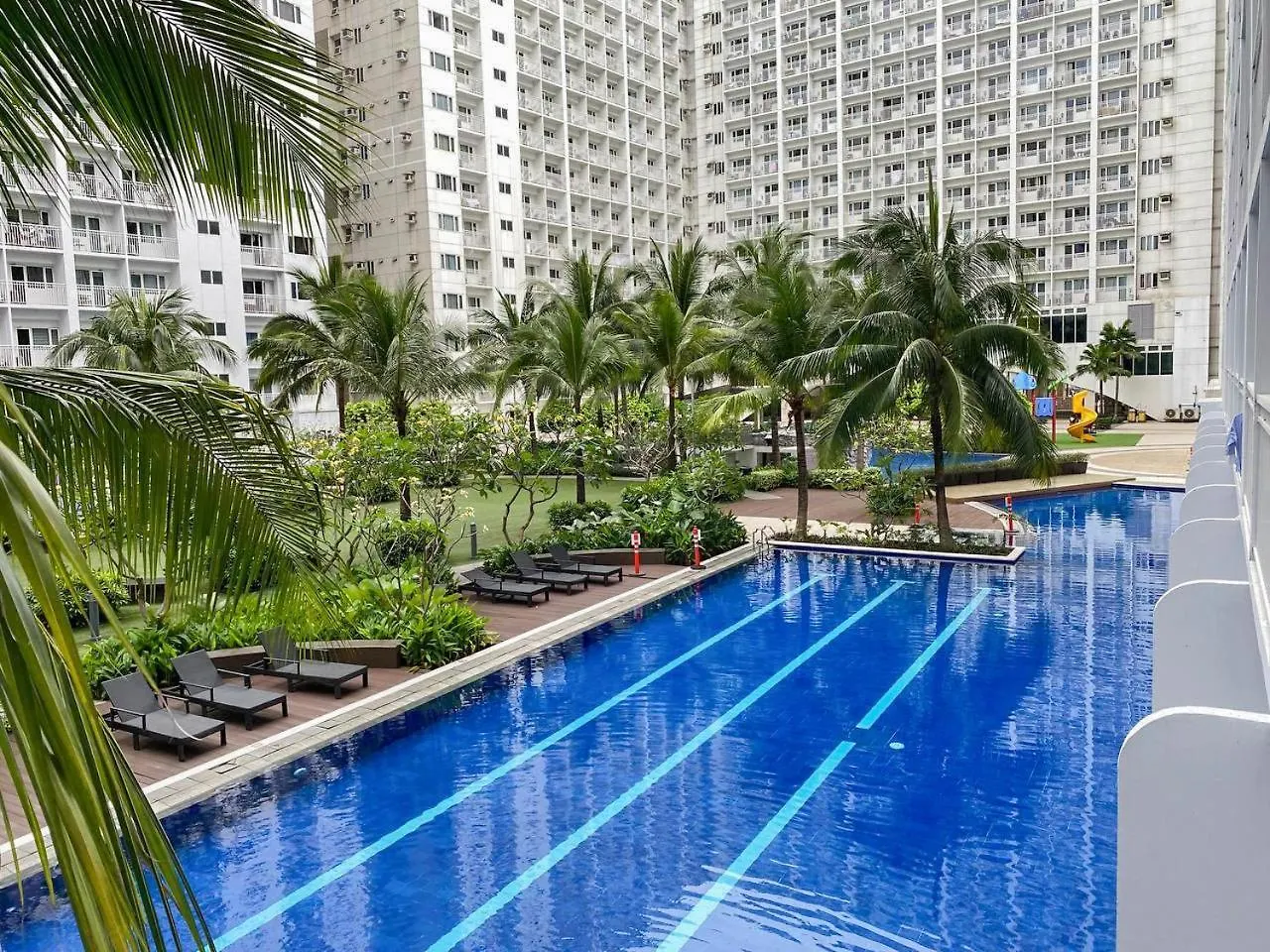 Hotel Unistay Shore 1 Residences A322 Manila
