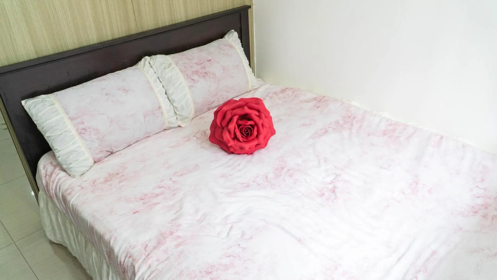 Unistay Shore 1 Residences A322 Manila